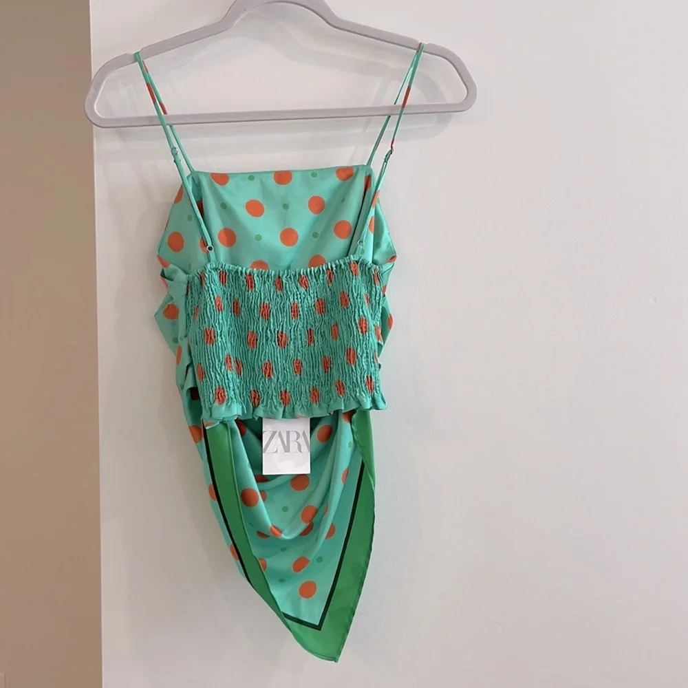 Silk top from Zara. Never worn. - Picture 2 of 2